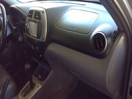 2001 TOYOTA RAV4, SILVER, 2.0L, AT, FWD.   Z26383